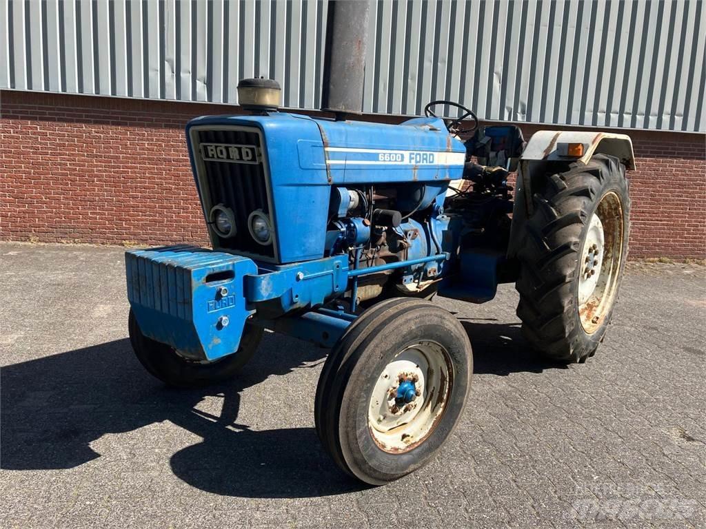 Ford 6600 Tractors