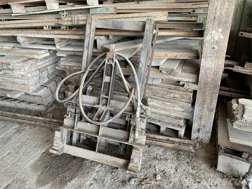  Hefmast Farm Equipment - Others