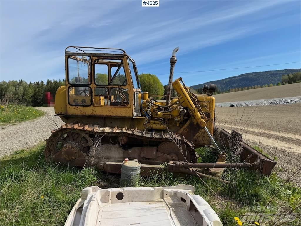 CAT D4C Tractors