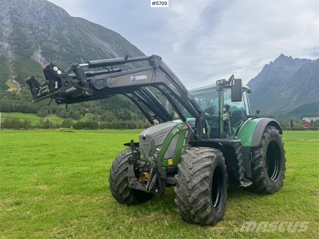 Fendt 724 Vario Tractors