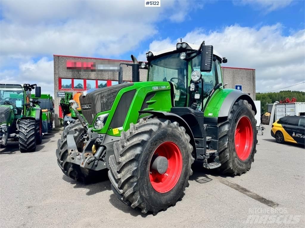 Fendt 828 Vario Tractors