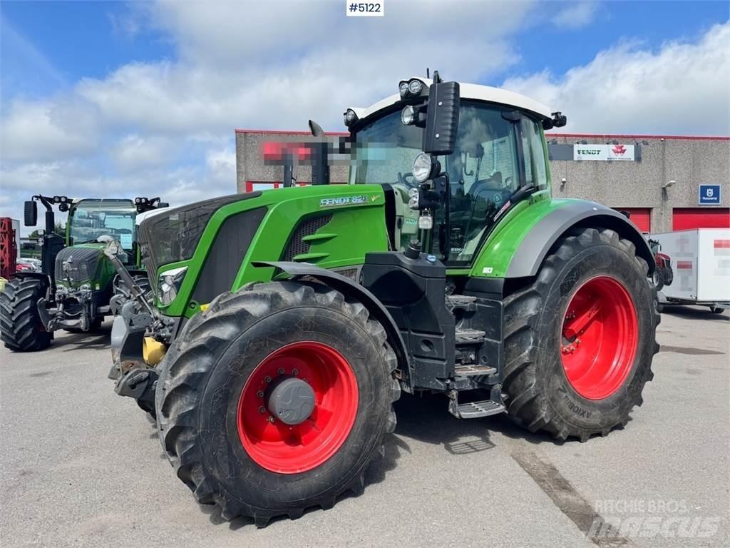 Fendt 828 Vario Tractors