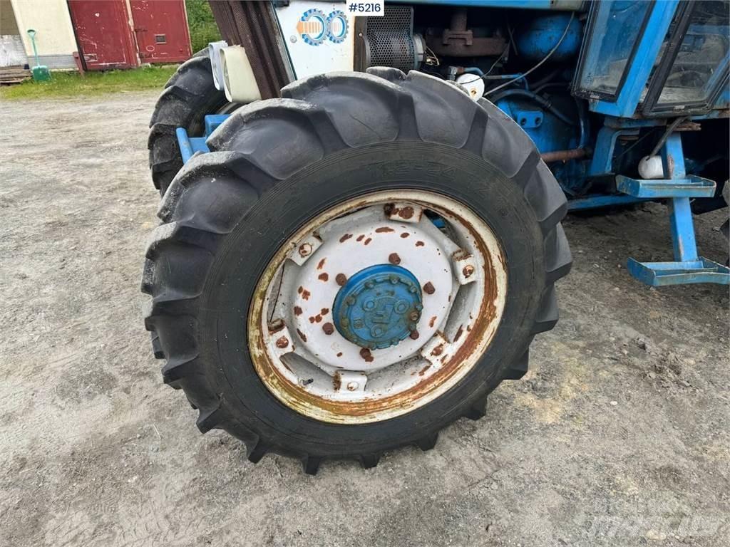 Ford 4610 4x4 Tractors