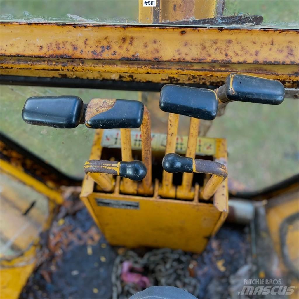 Ford 550 Tractors