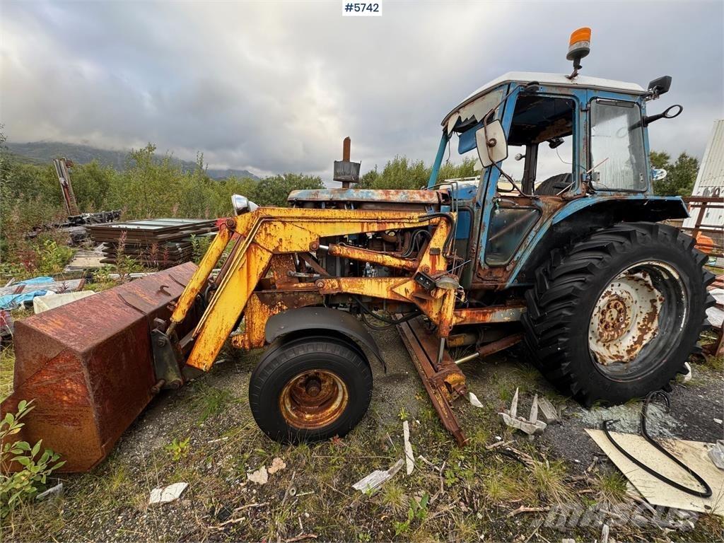 Ford 7700 Tractors