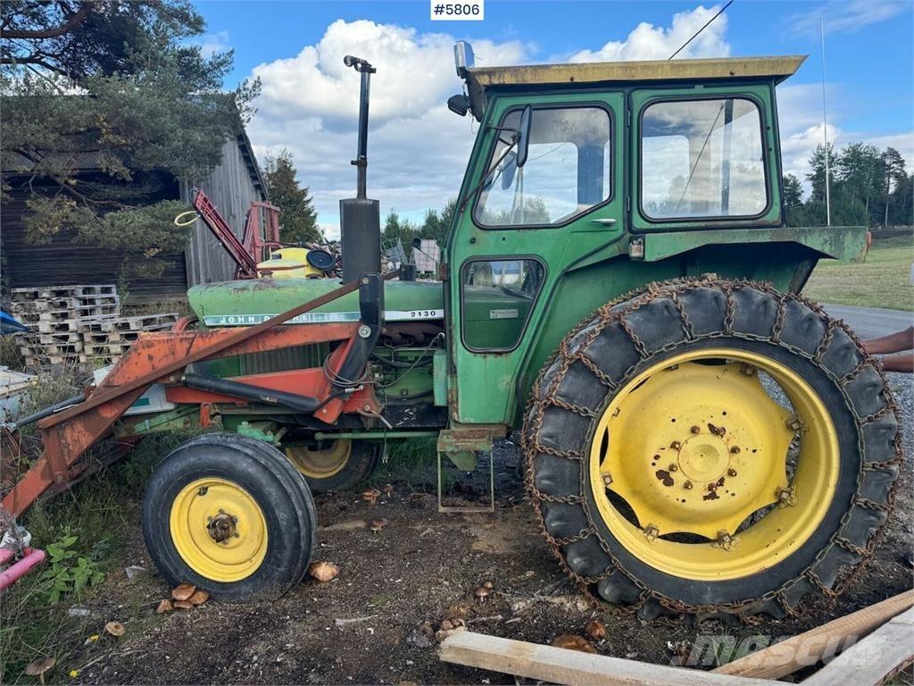 John Deere 2130 Tractors