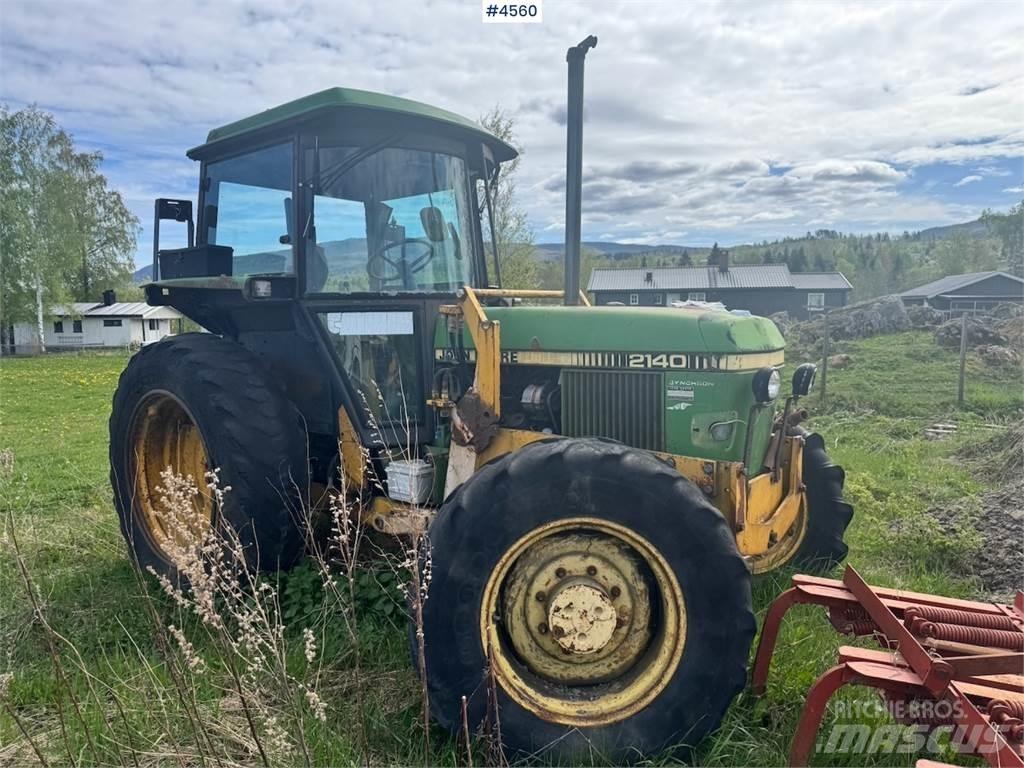 John Deere 2140 Tractors