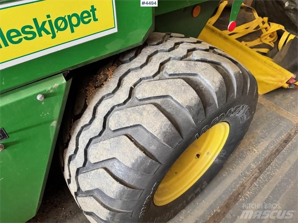 John Deere 578 Other Forage Equipment