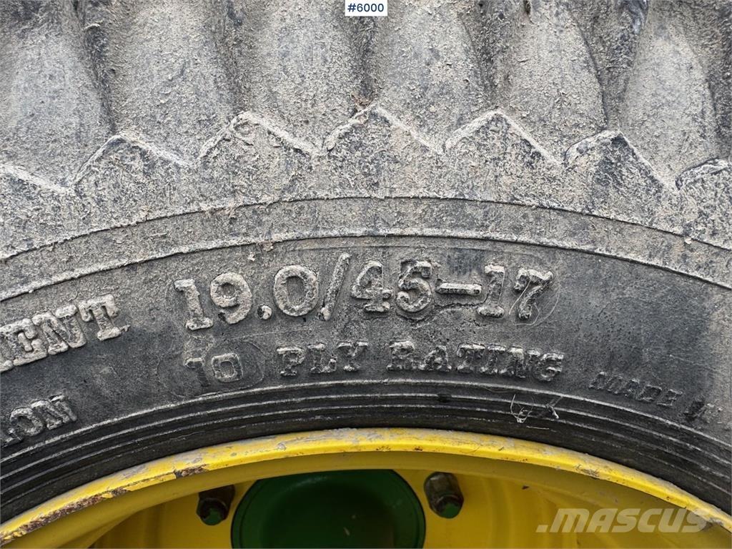John Deere 590 Other harvesting equipment
