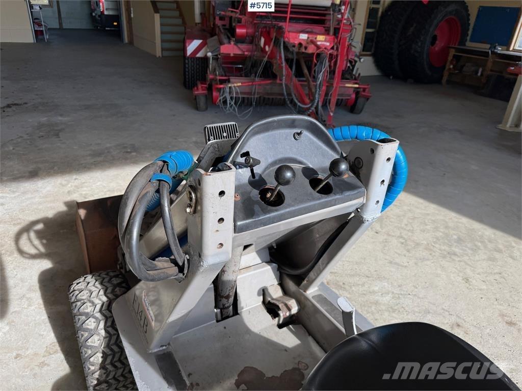 Multione F14B Multi purpose loaders