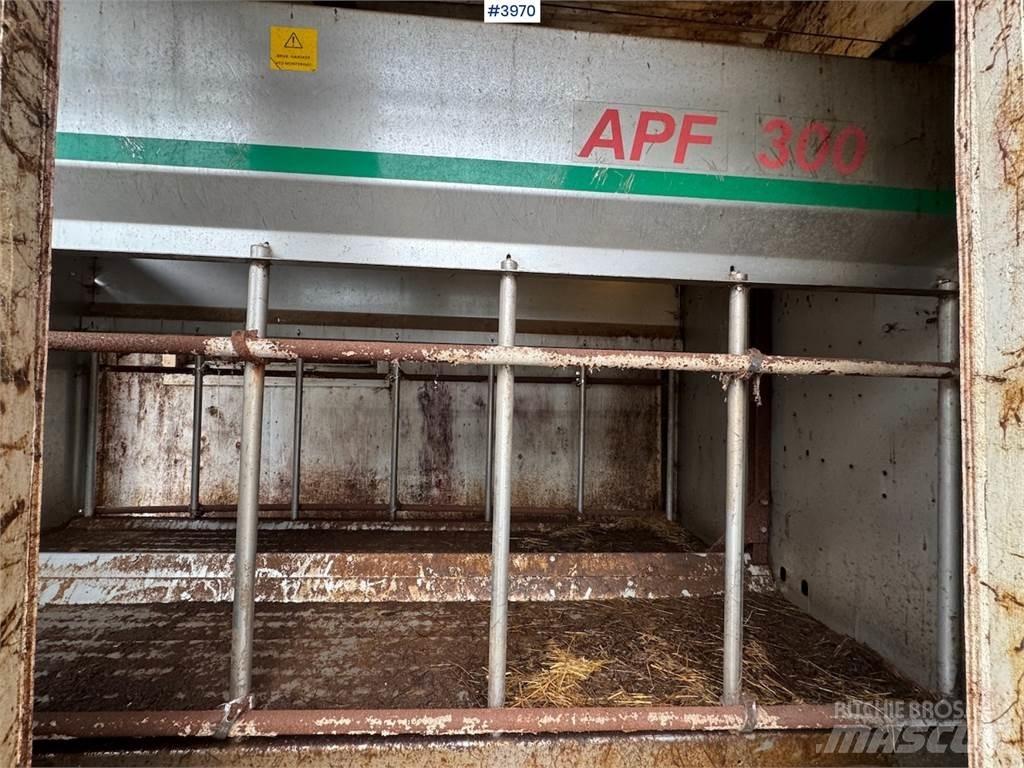 Orkel APF 300 Mixer feeders