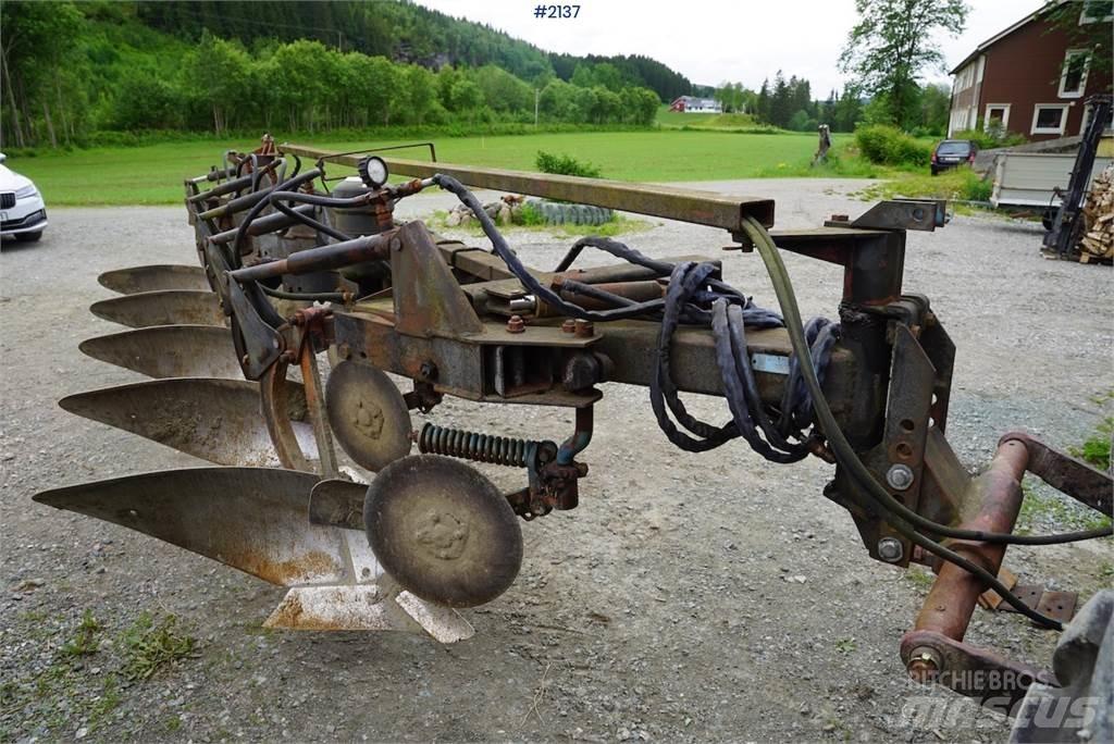 Överum C598L plog Other Tillage Machines And Accessories