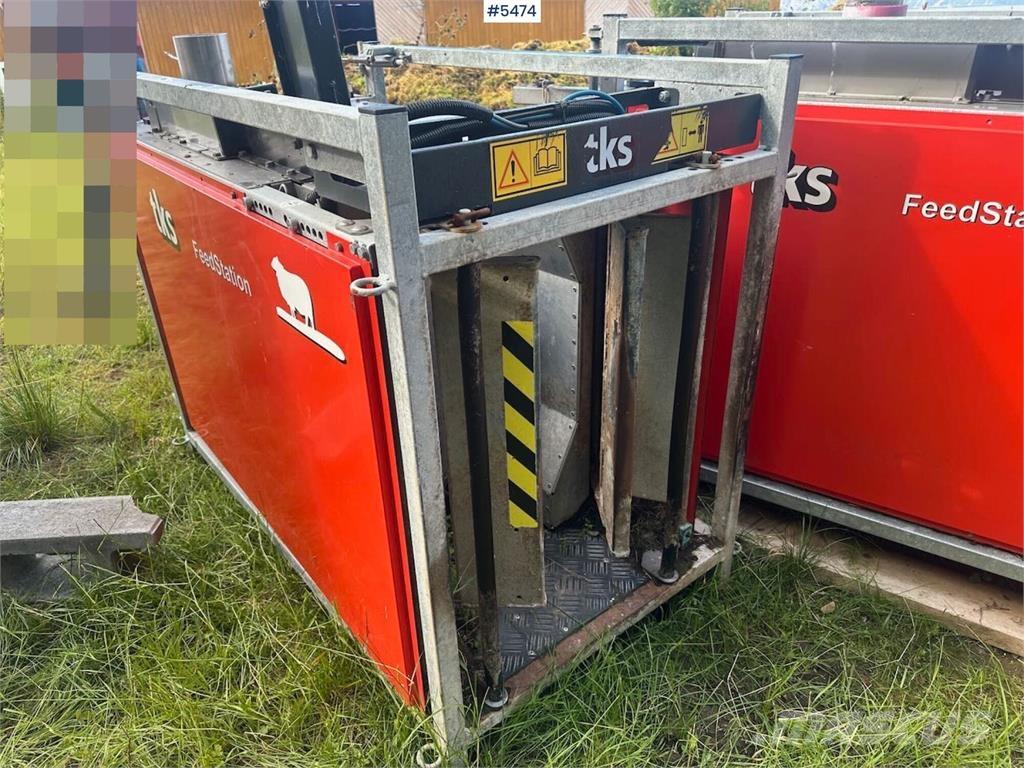 TKS FeedStation Mixer feeders