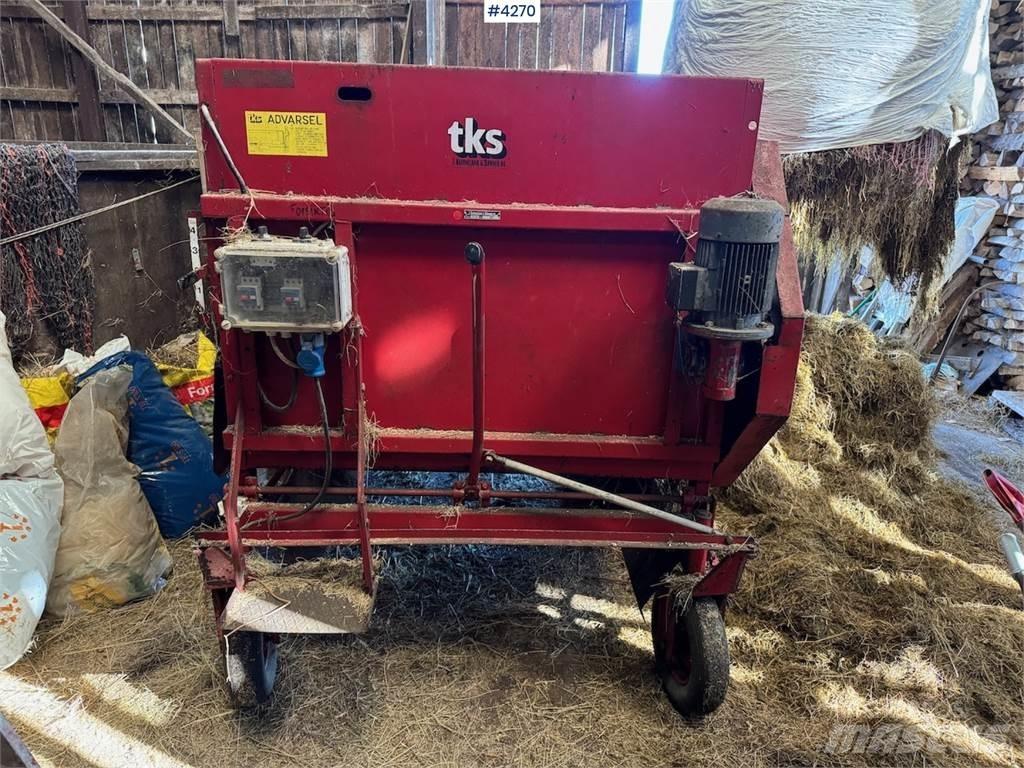 TKS V 130 Mixer feeders