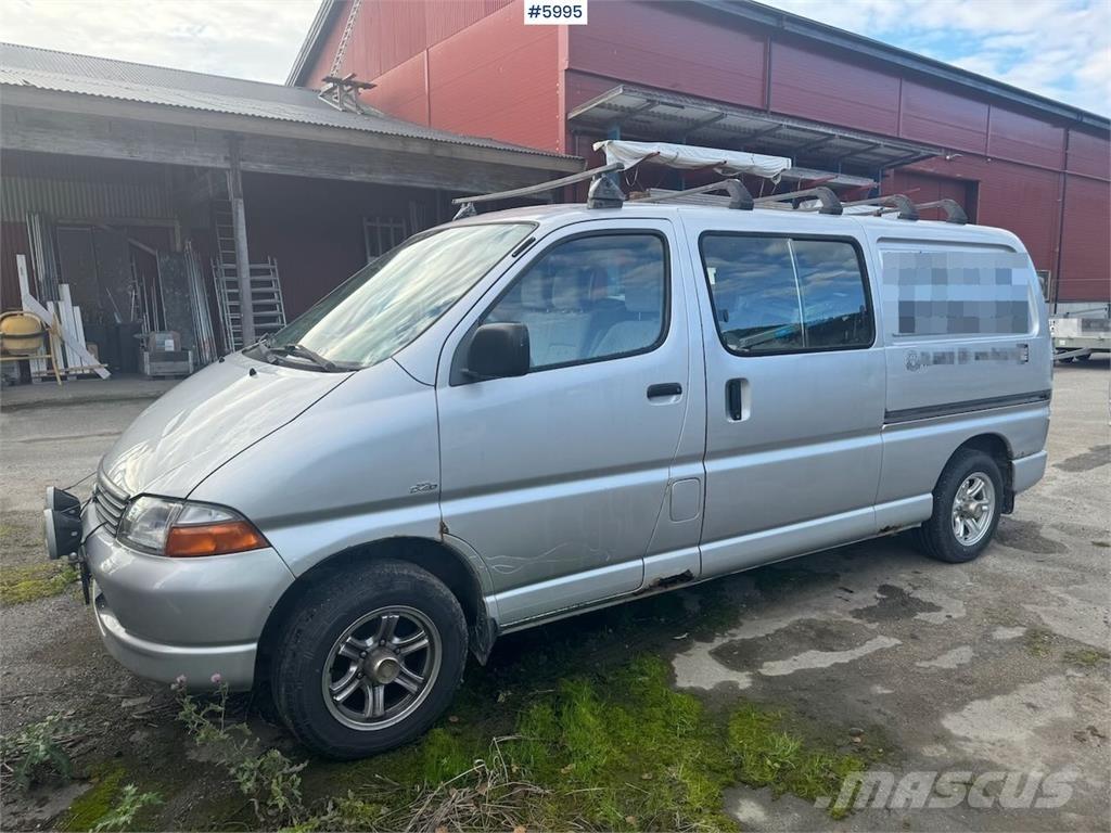 Toyota Hiace Panel vans