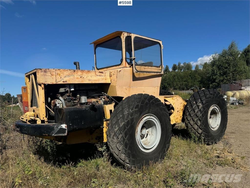  Traktor Selvbygd Tractors