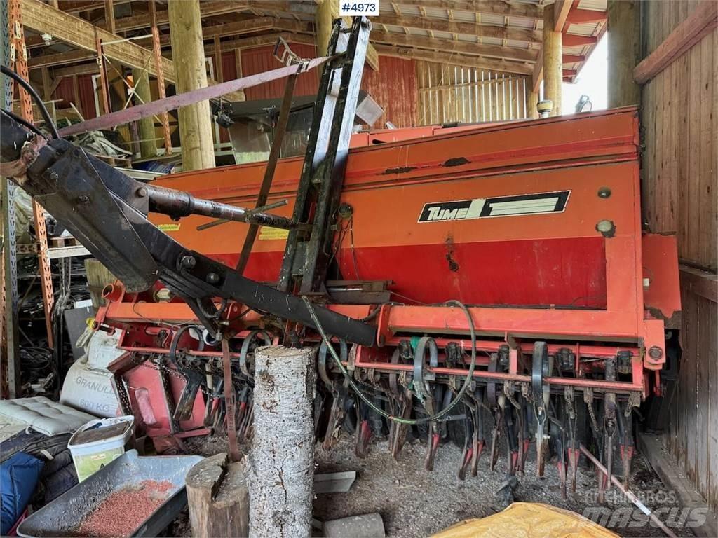 Tume HKL 3000 Farm Drills