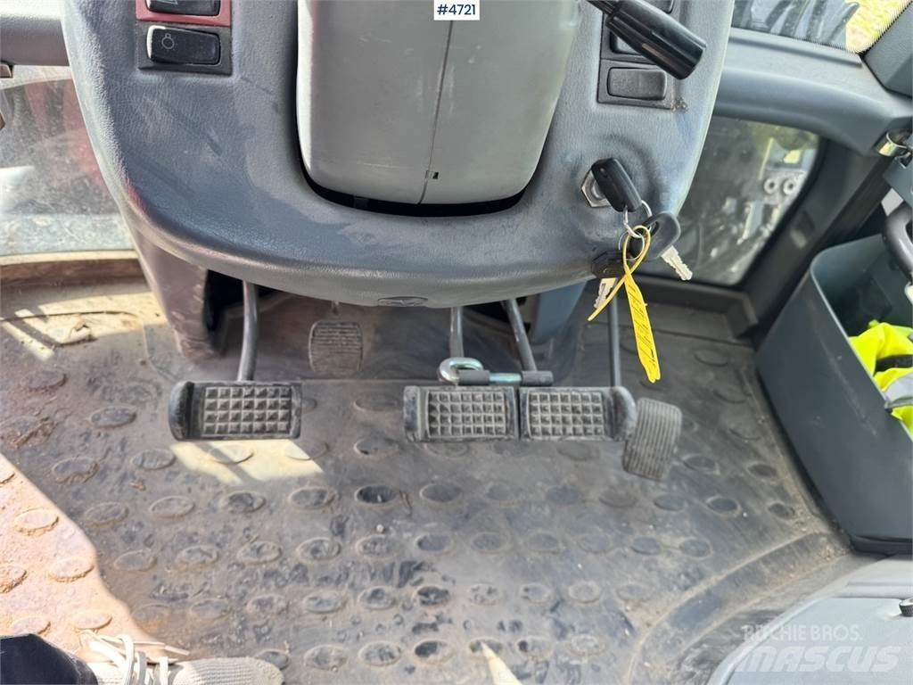 Valtra N142 Tractors