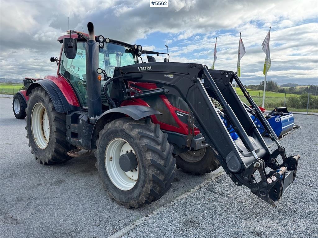 Valtra T194 Tractors