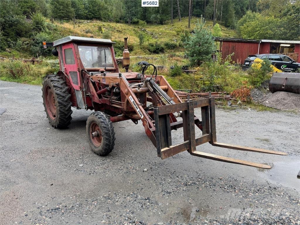 Volvo 400 Buster Tractors