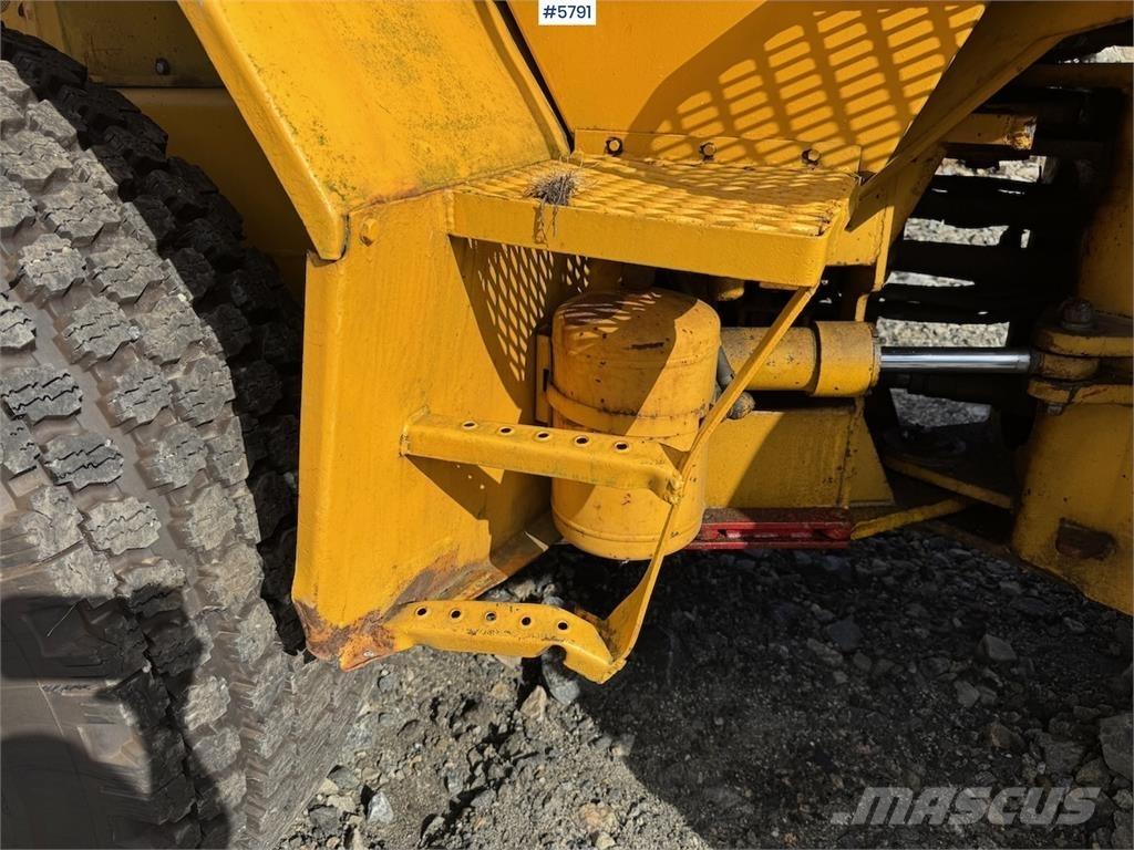 Volvo LM 1240 Wheel Loaders
