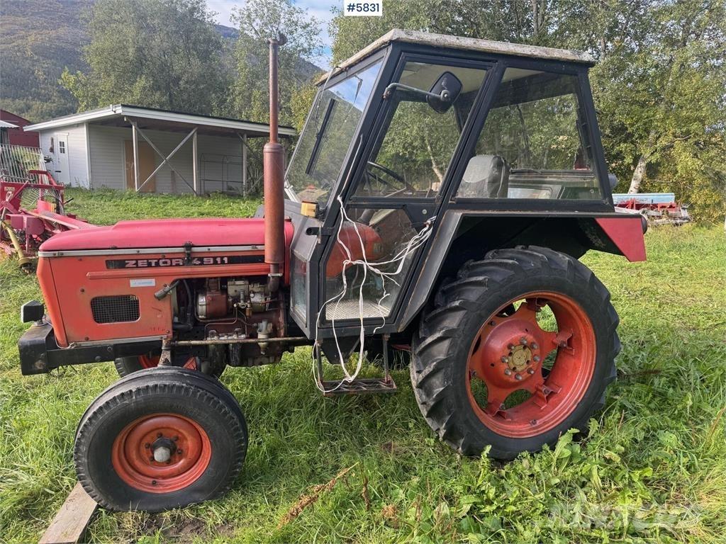 Zetor 4911 Tractors