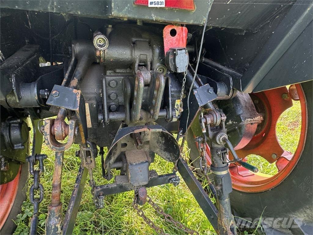 Zetor 4911 Tractors