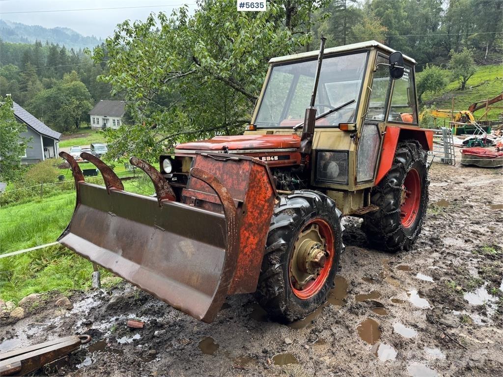 Zetor 5945 Tractors