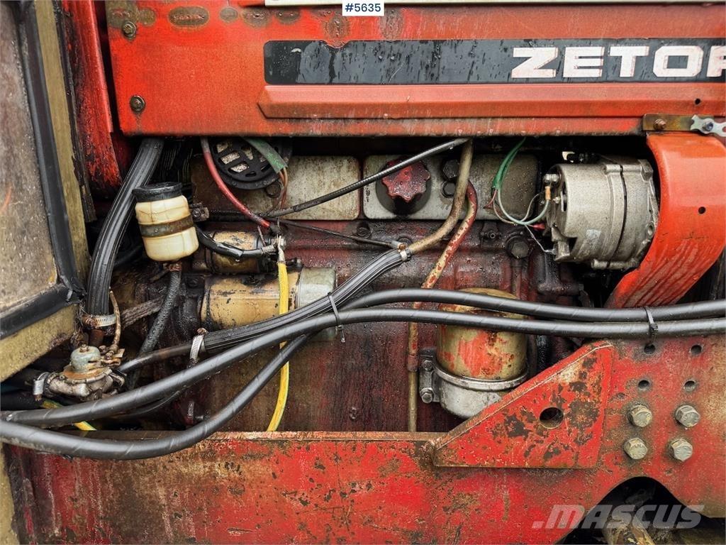 Zetor 5945 Tractors