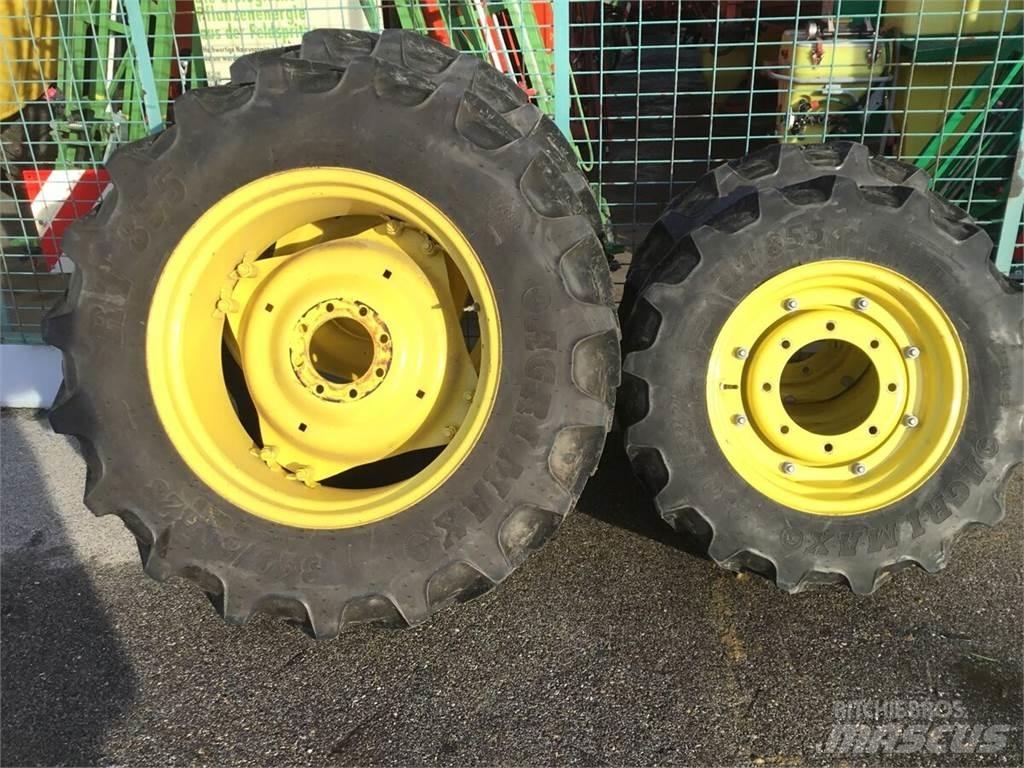  280/85R20 - 340/85R28 Tires, wheels and rims