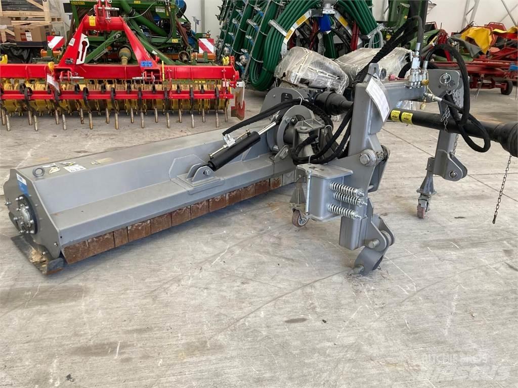  AGF 220 Pasture Mowers And Toppers