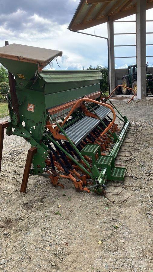 Amazone AD 452 Farm Drills