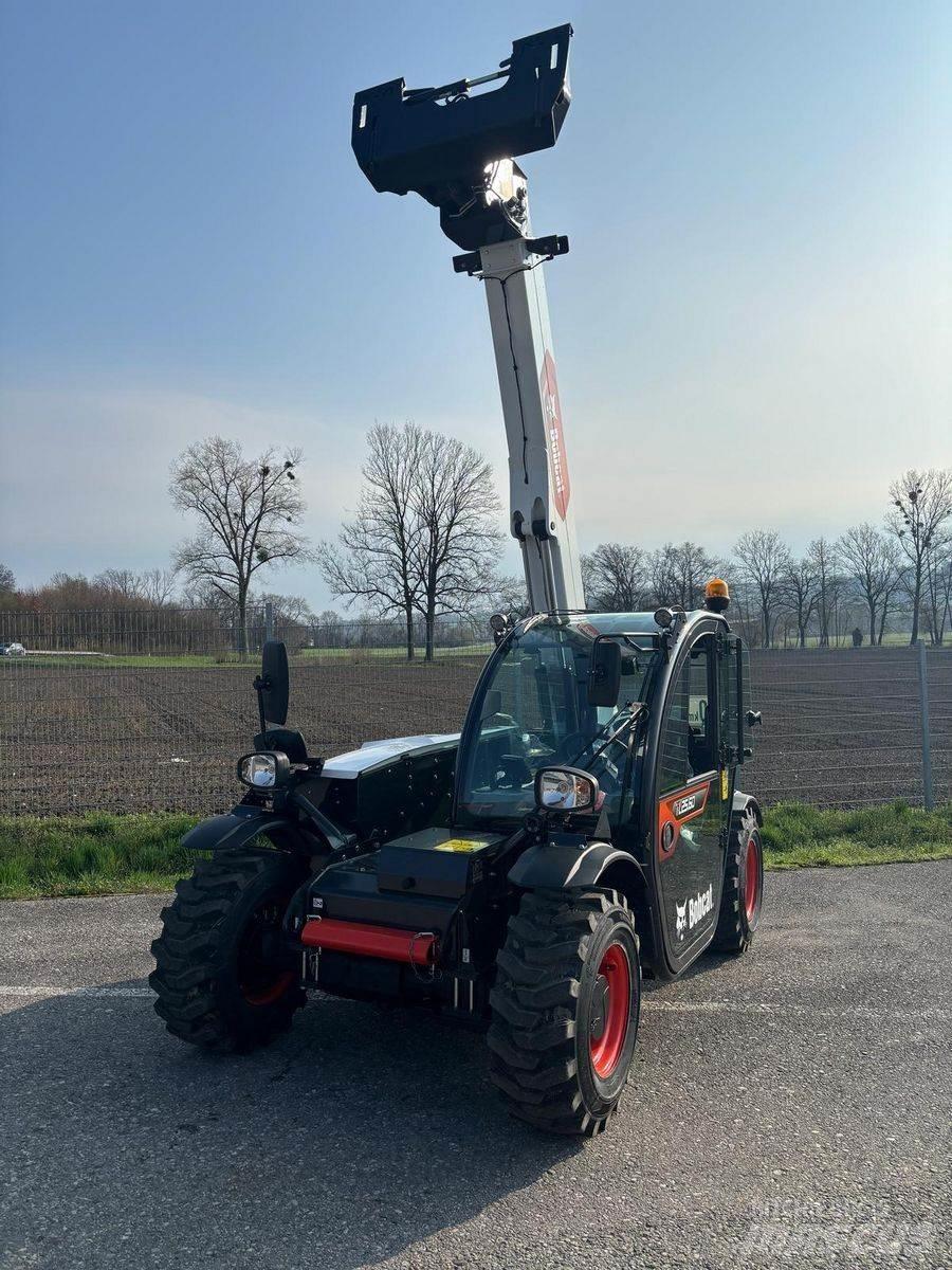 Bobcat TL25.60 Telescopic Handlers