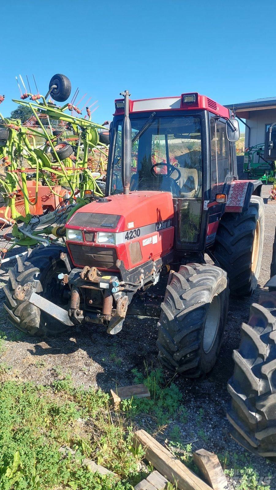 Case IH 4230 XL A Tractors