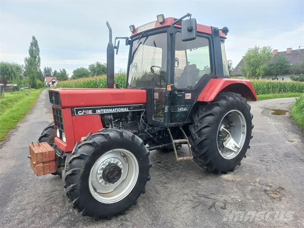 Case IH 745 XLA Tractors