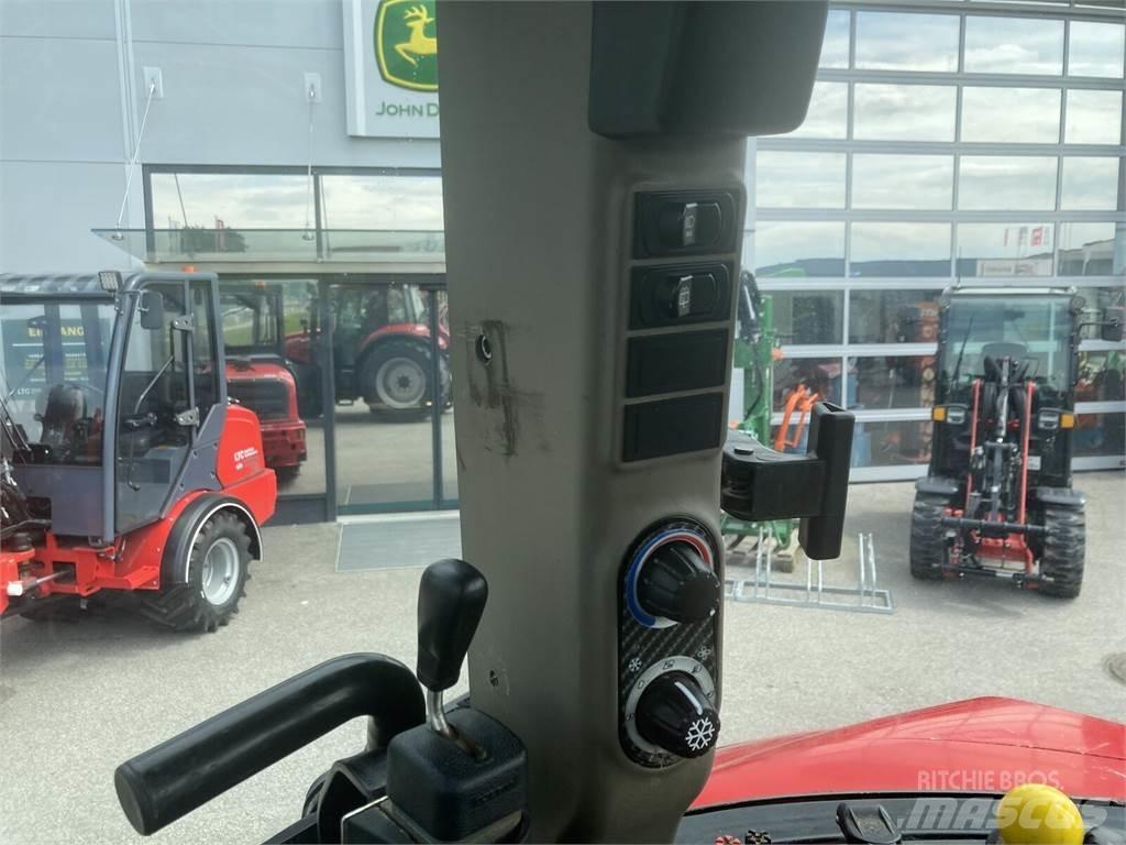Case IH Luxxum 120 Tractors