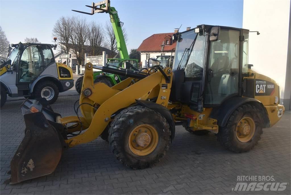 CAT 906M Wheel Loaders