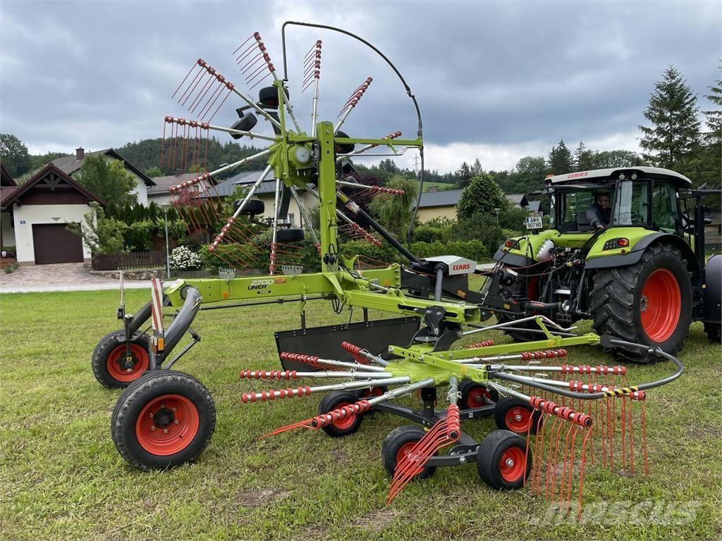 CLAAS Liner 2700 Swathers/ Windrowers