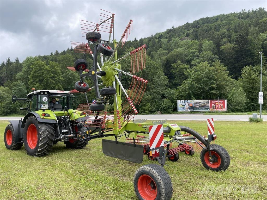 CLAAS Liner 2700 Swathers/ Windrowers