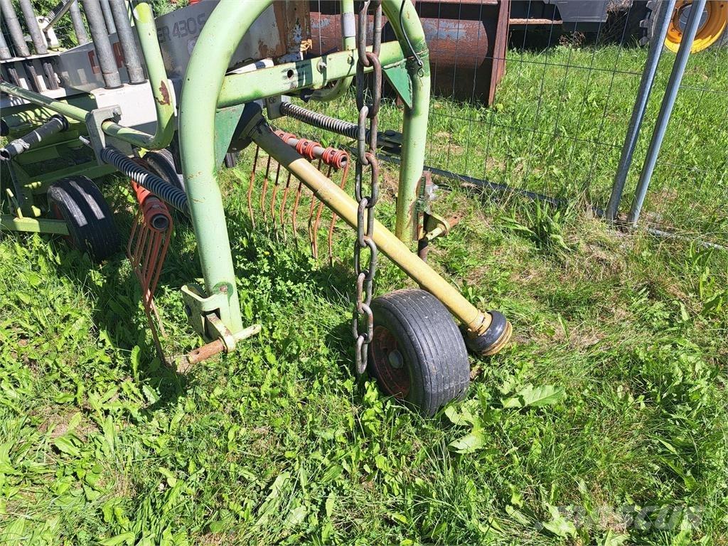 CLAAS Liner 430 Swathers/ Windrowers