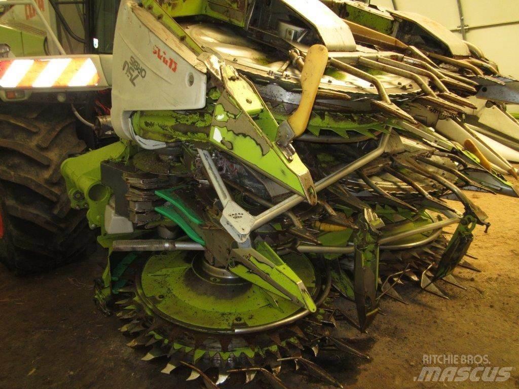CLAAS Orbis 750 Combine Attachments