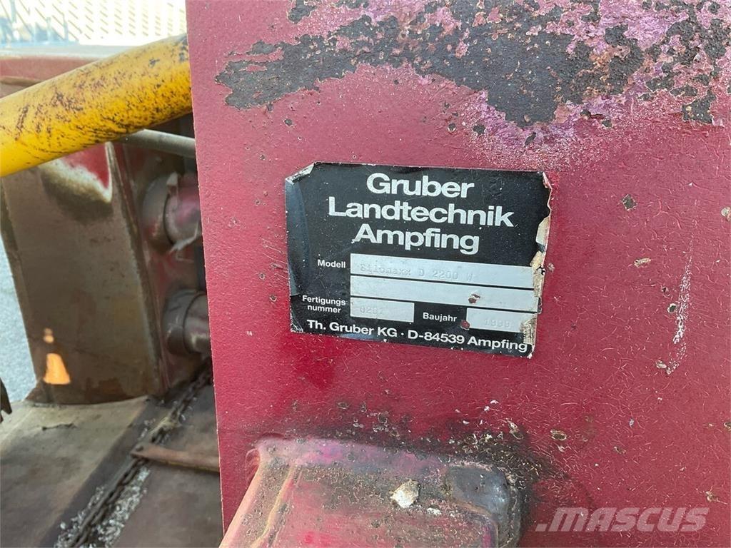  D220H Farm Equipment - Others