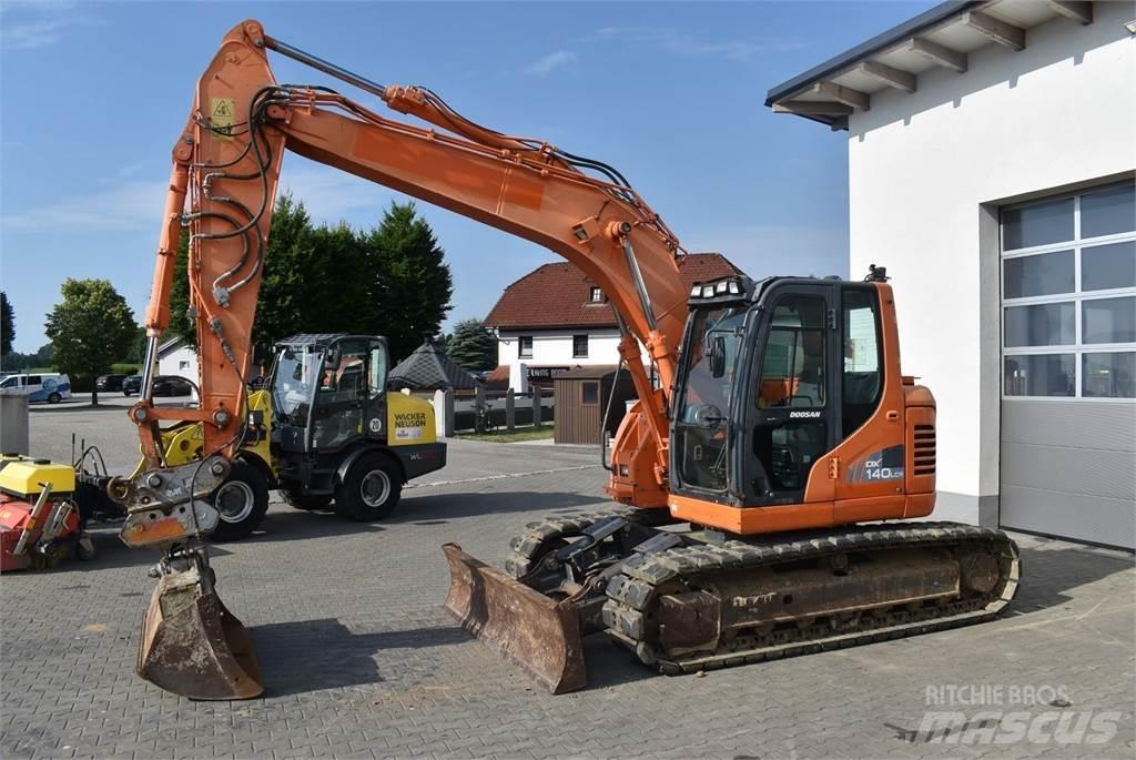 Doosan DX140LCR-3 Mini Excavators <7t (Mini Diggers)