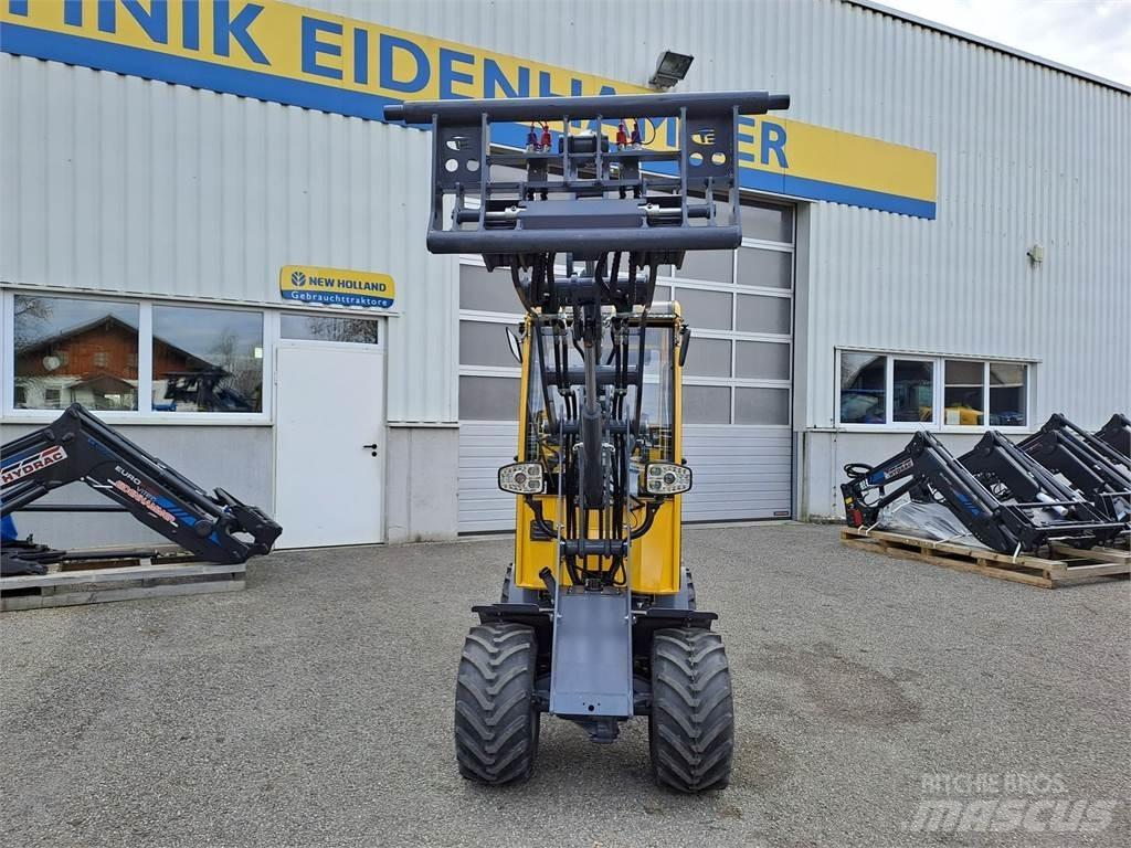 Eurotrac W 11 Front Loaders