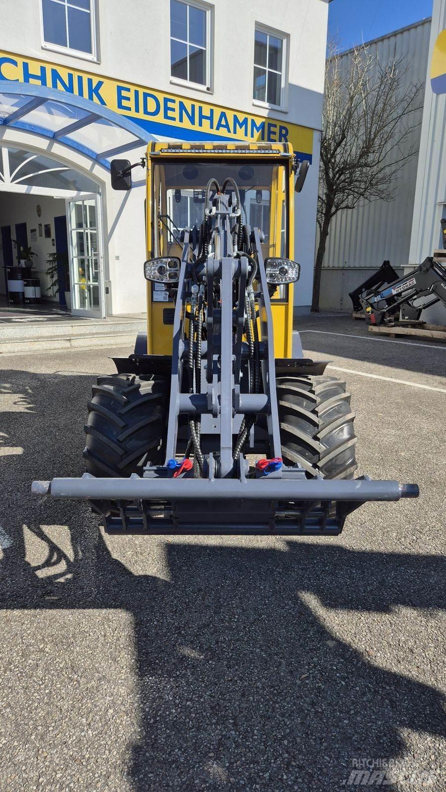 Eurotrac W12 s Front Loaders