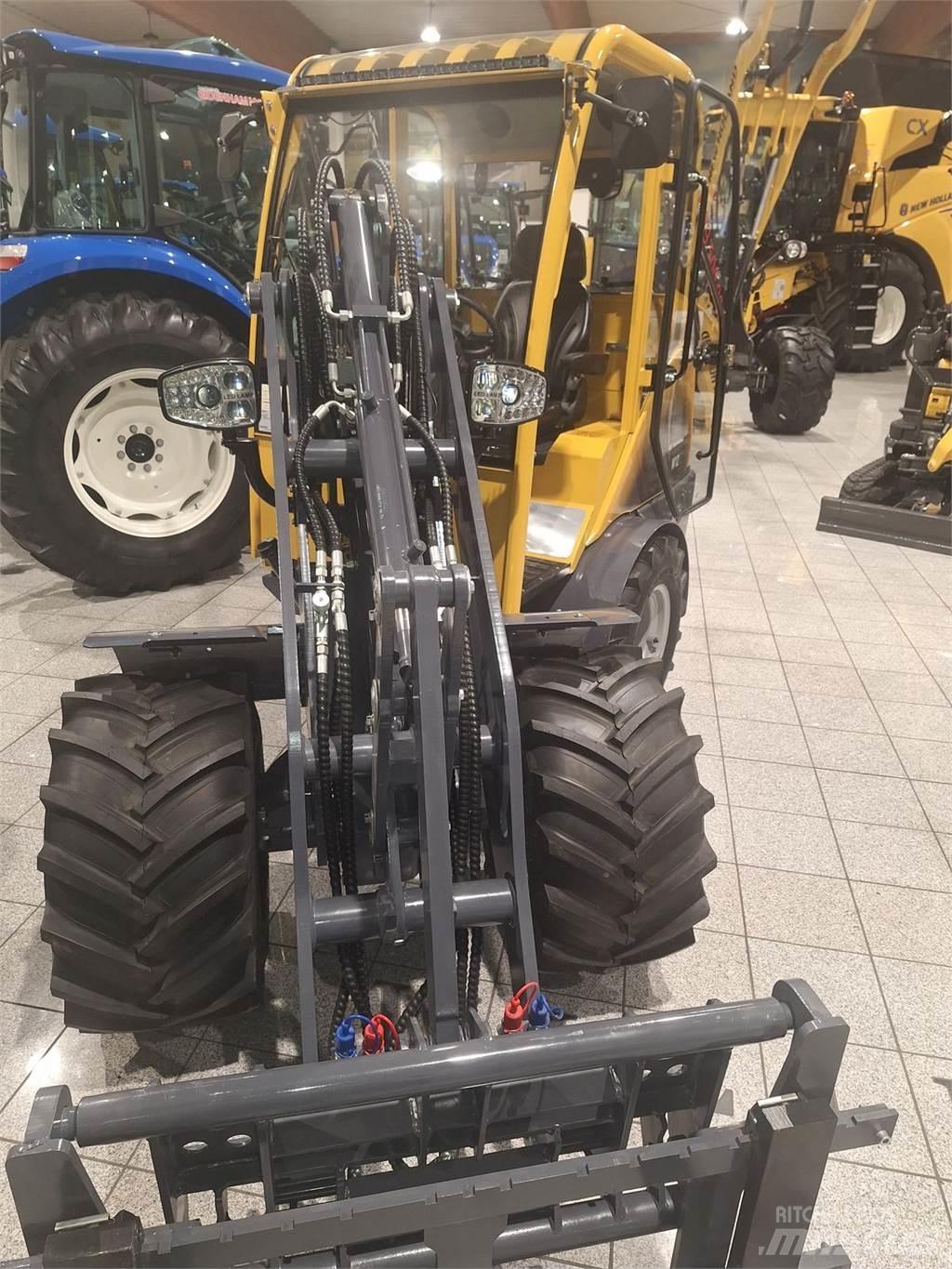 Eurotrac W12S Front Loaders