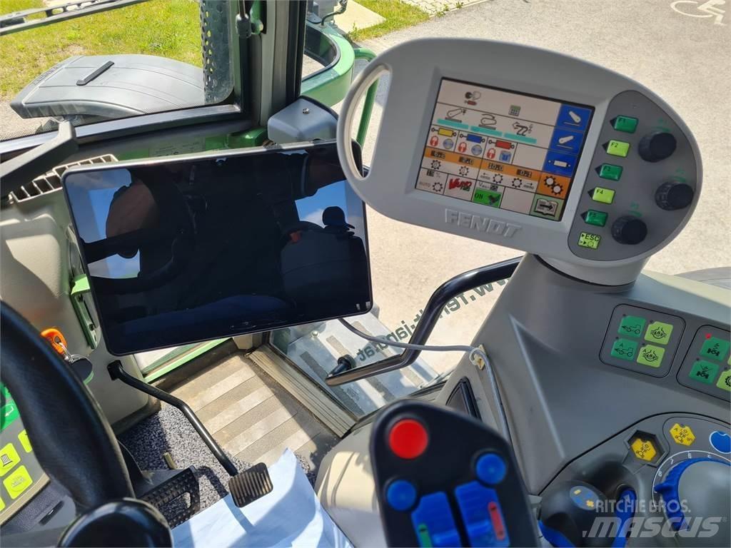 Fendt 411 Vario Tractors