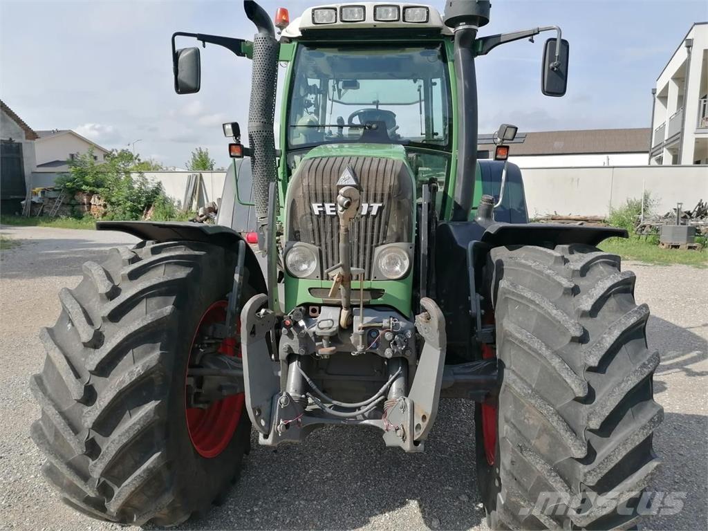 Fendt 820 Vo Vario Tractors