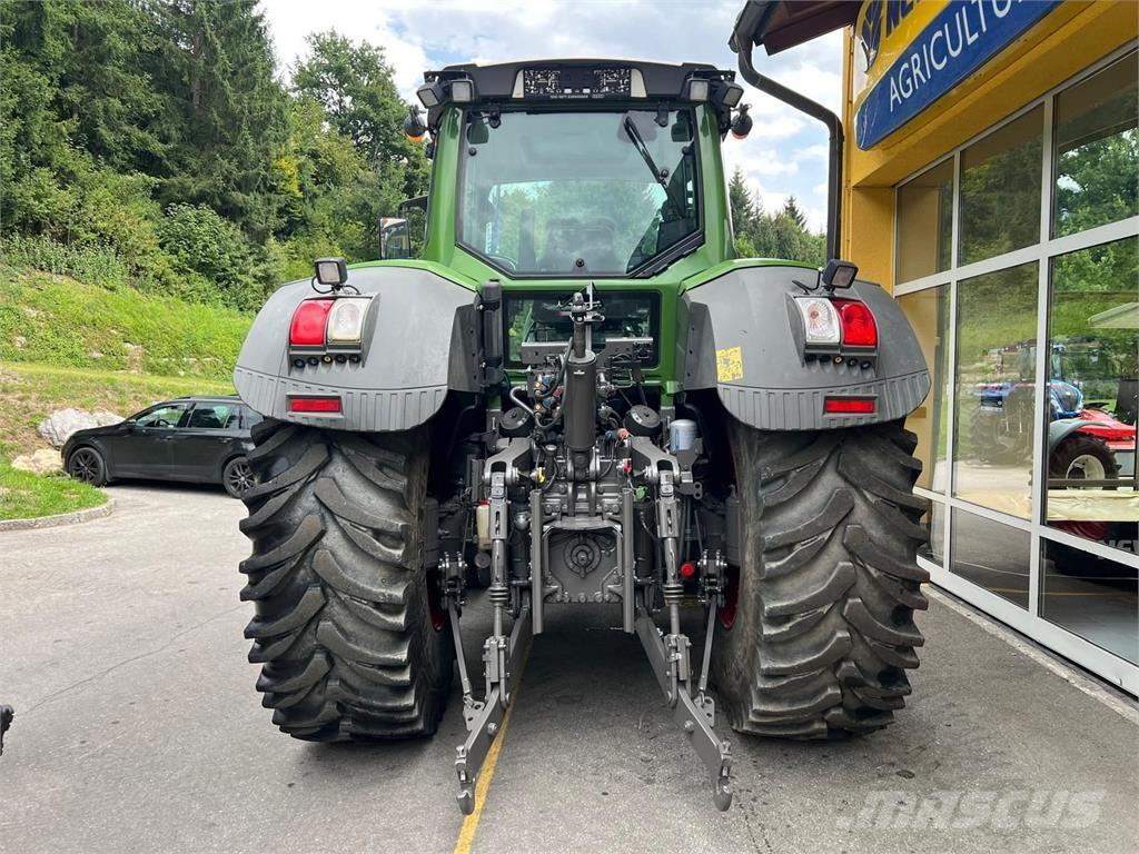 Fendt 936 Vario Tractors