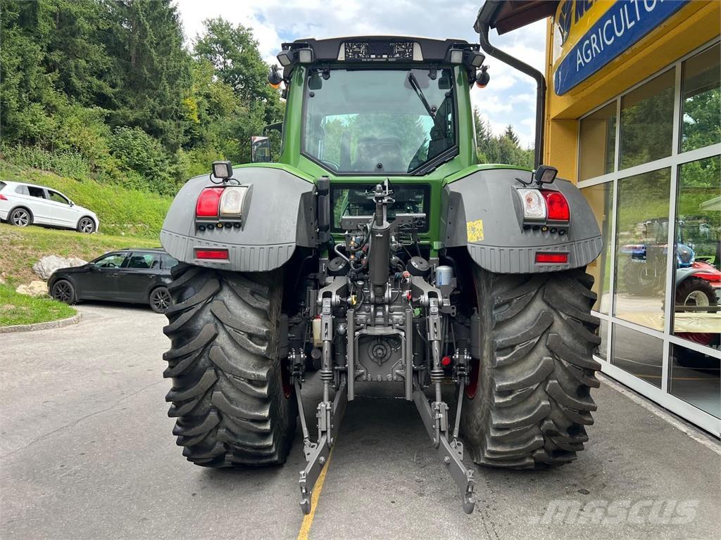 Fendt 936 Vario Tractors